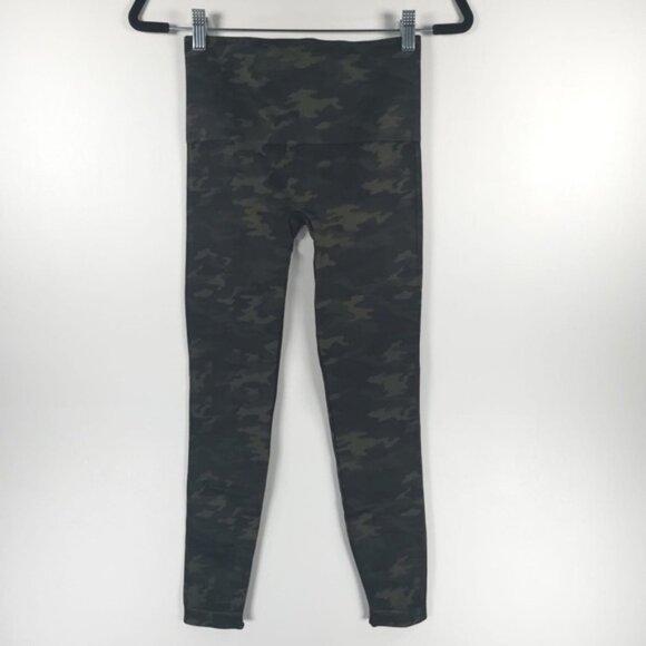 NWT SPANX GREEN CAMO Look At Me Now Seamless Shaping Leggings FL3515 Size M - Picture 6 of 12